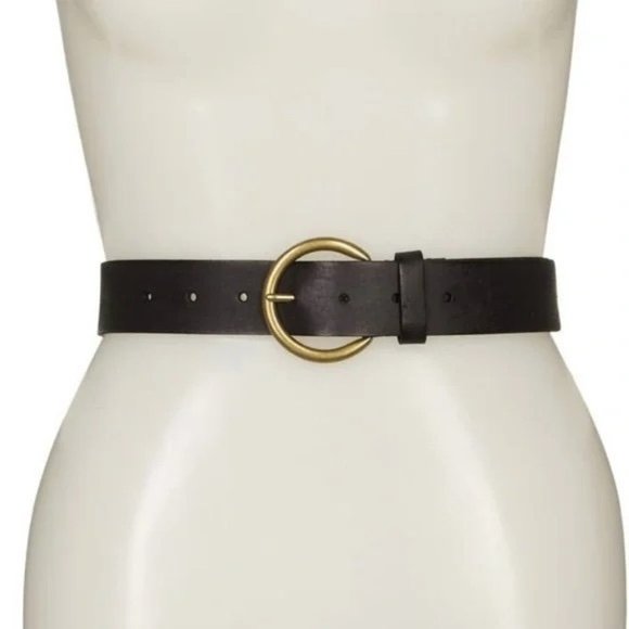 FYRE Accessories - FYRE Flat Leather Belt Size Medium NWT